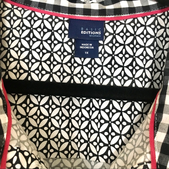 NWOT Basic Edition Top - Picture 3 of 3